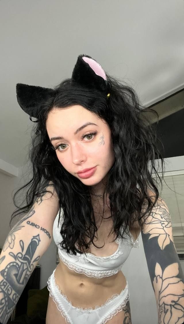 DOWN TO FUCK 💦 - Image 2